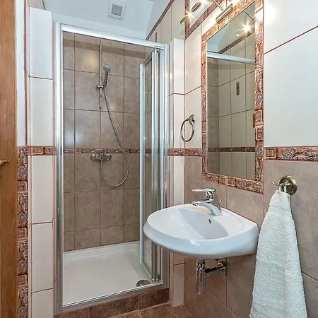 Oranje Quarto em Acomodações Particulares